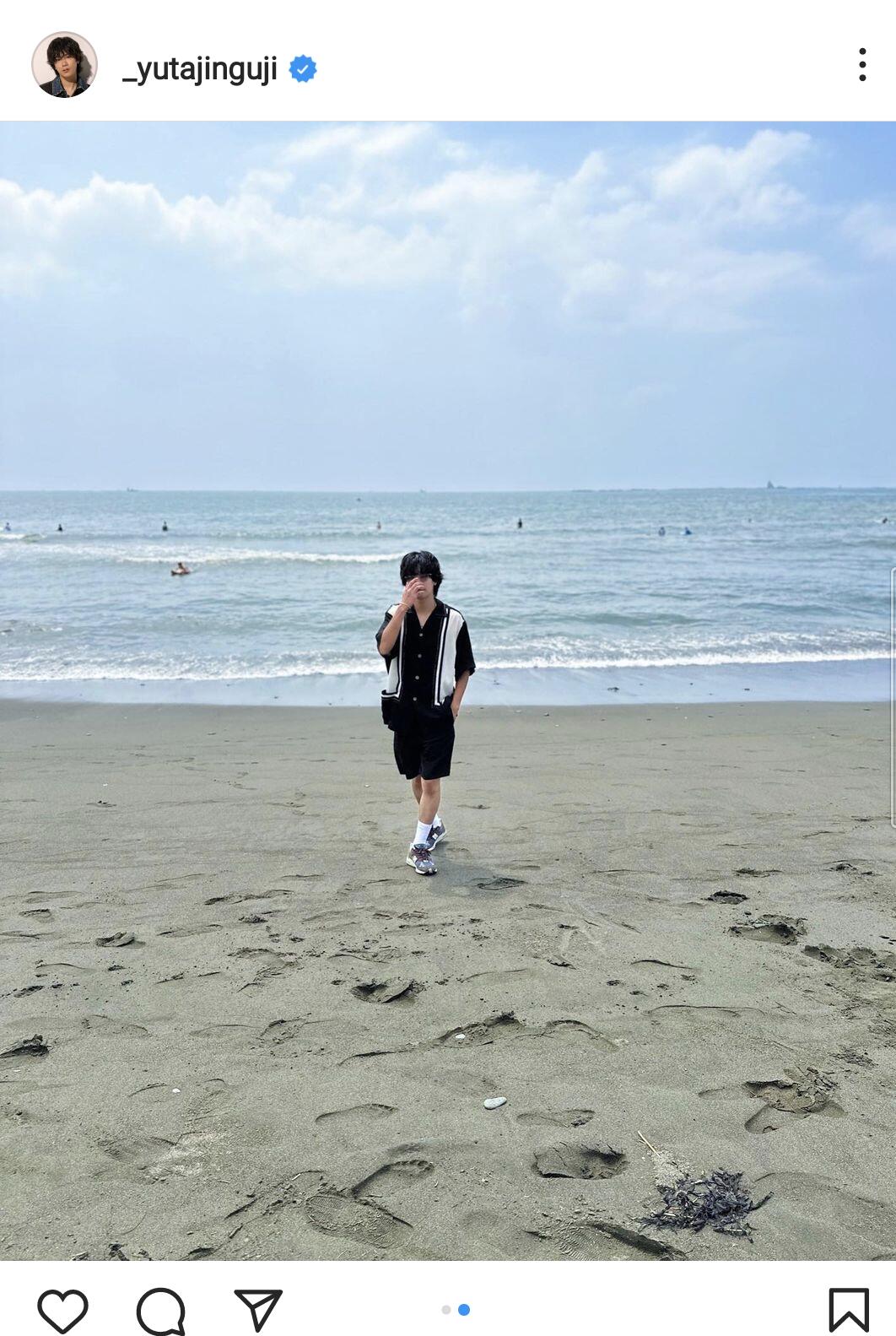 神宮寺勇太「今年も海に入らなかった」写真投稿で報告