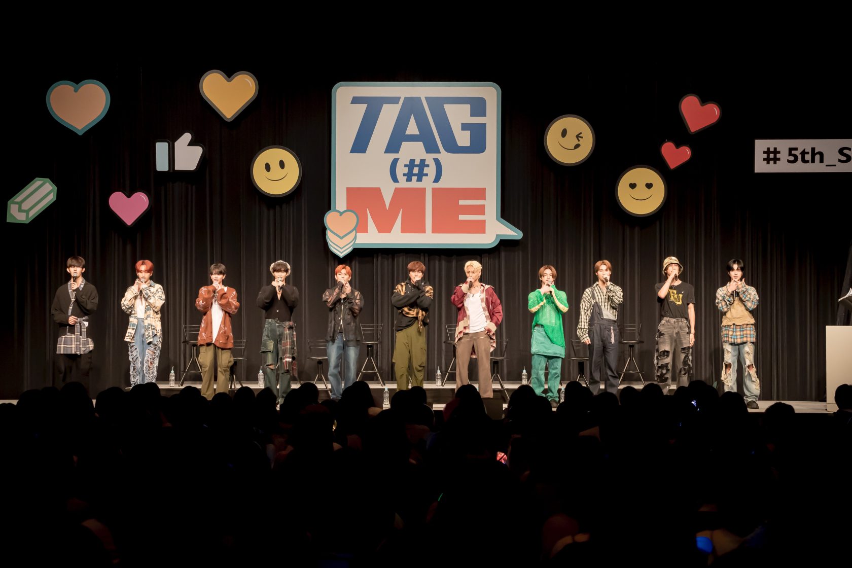 INI 5THシングル「TAG ME」のプレミアムイベントを開催 メンバー同士がゲームで大盛り上がり