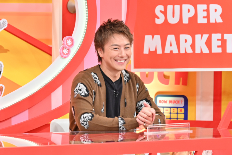 TBS「いくらかわかる金（かね）？」に出演するTAKAHIRO©TBS