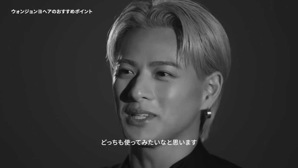 公開されたインタビュー動画のワンシーン（「Wonjungyo　Hair」公式YouTubeから）