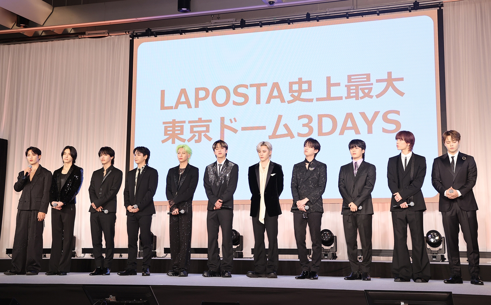 JO1 大型イベント「LAPOSTA 2025」記者会見 佐藤景瑚が突如ジャケットを脱ぎ始め肉体美をアピール