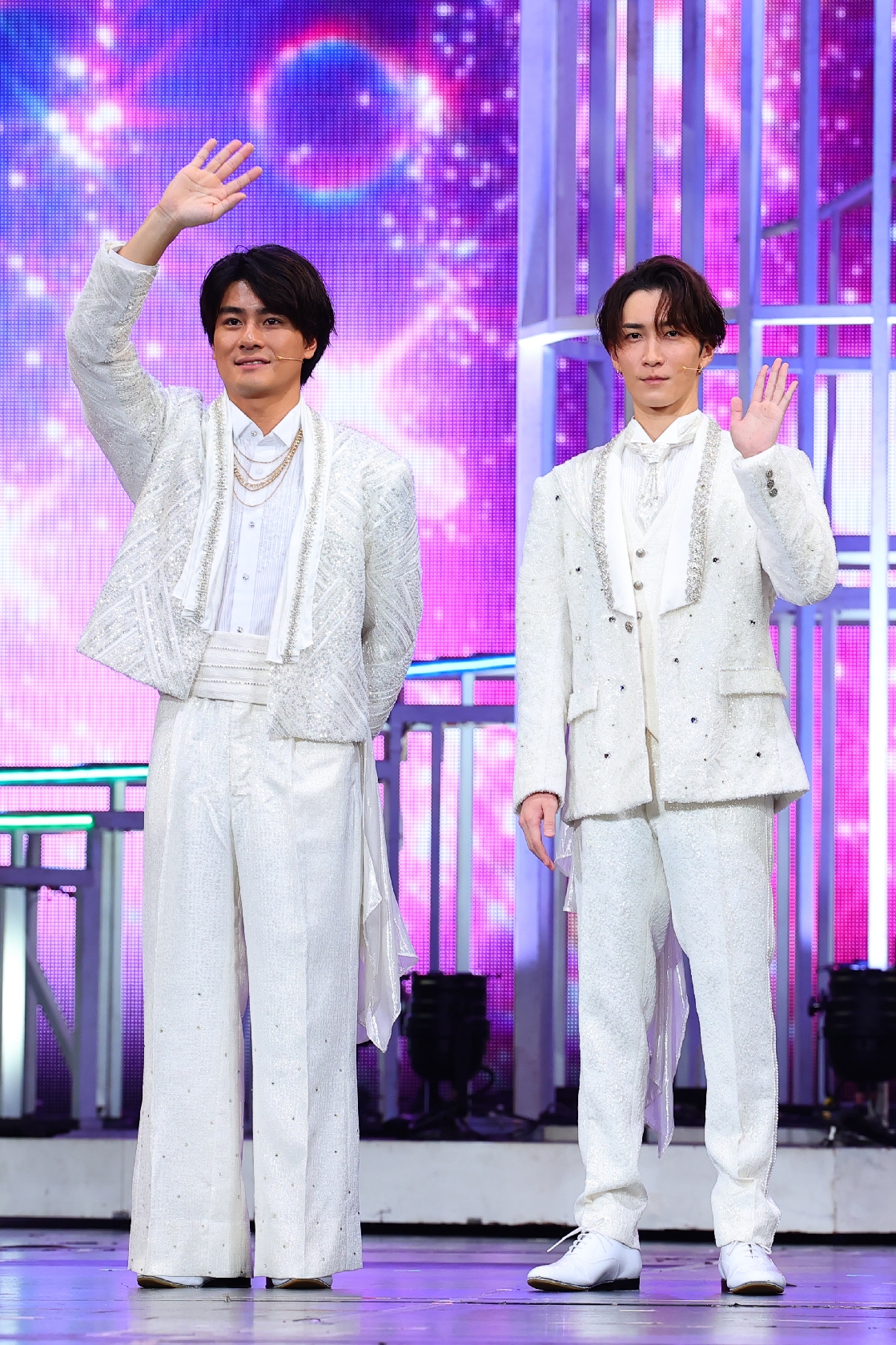 Shota Watanabe of Snow Man: “A Truly Profound Experience” — Shintaro Morimoto of SixTONES Joins Him for the Opening Night of the Musical “DREAM BOYS” with Joy Over Koichi Domoto’s “Thoughtful Gift”!