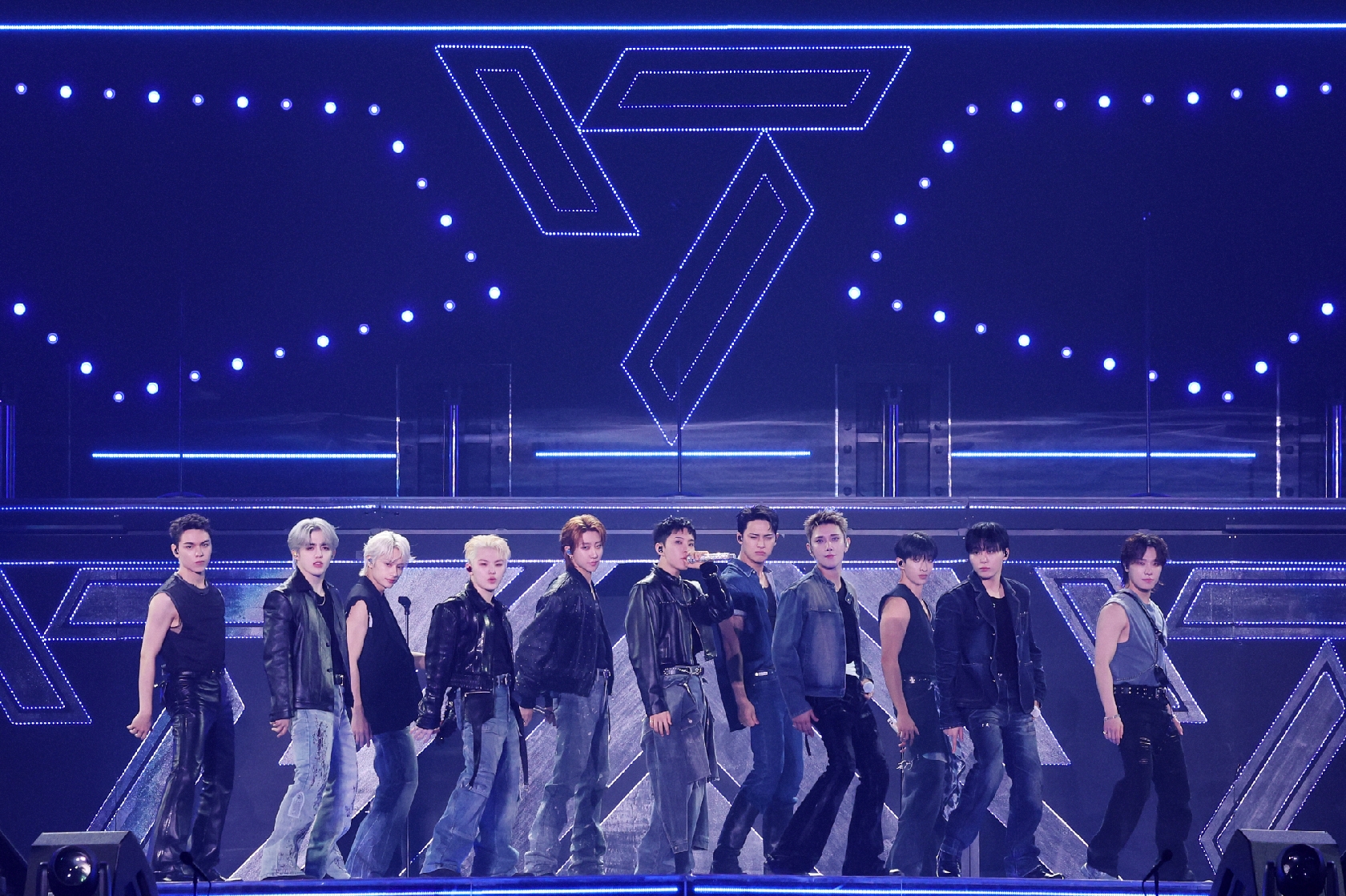 SEVENTEEN、ツアー完走「また会いましょう…愛してます」 今年入隊予定のHOSHI〝姿を焼き付けて!〟と熱いパフォーマンス