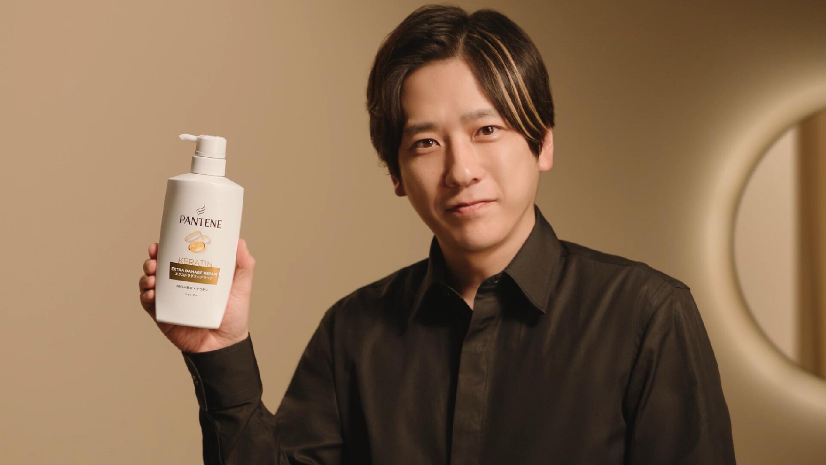 二宮和也、ヘアケアブランド「パンテーン」CMキャラクター就任!女性の髪を救うヘアスタイリストを熱演