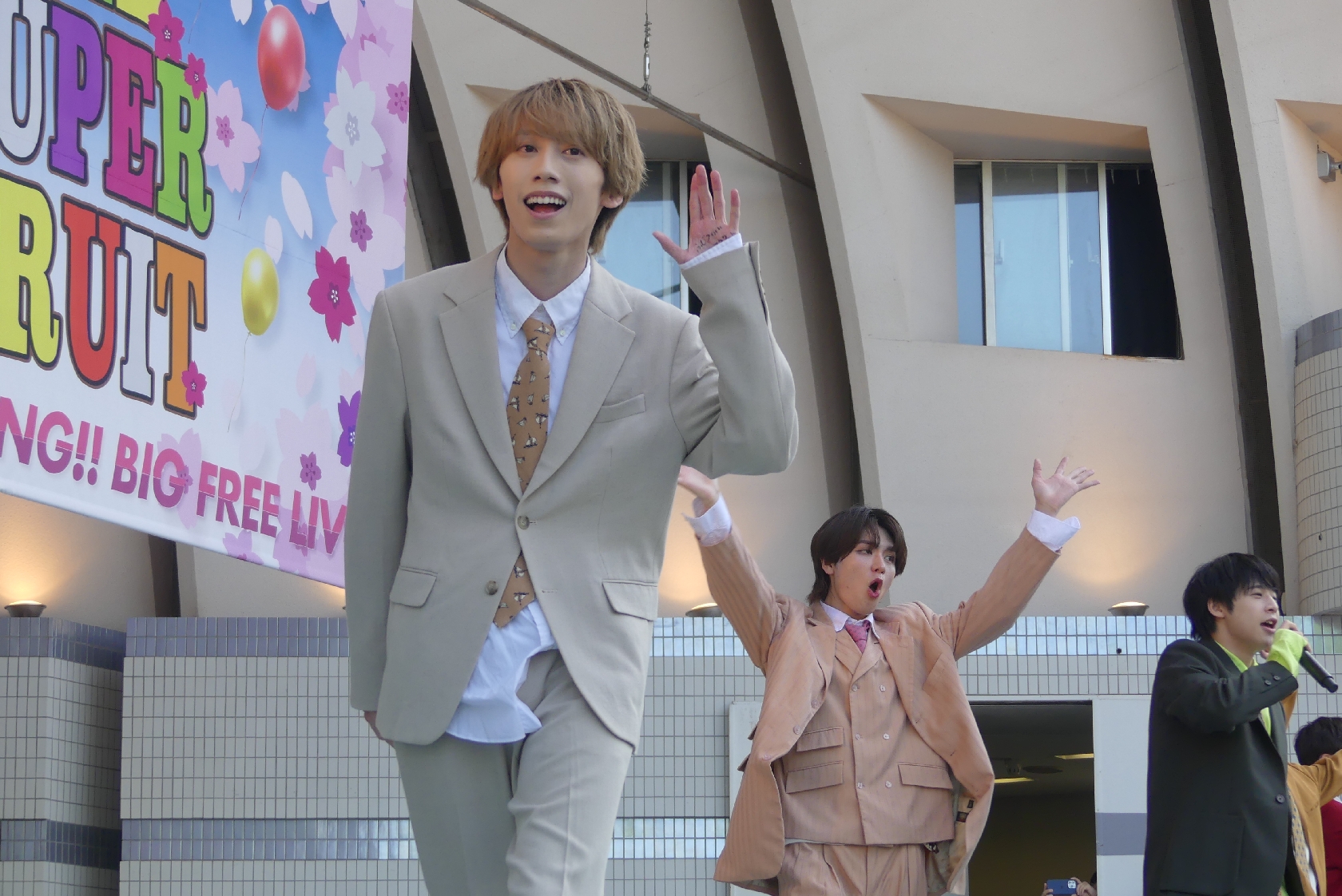 THE SUPER FRUIT 阿部隼大<インタビュー(7)11月の幕張ワンマンライブまでに「メインボーカルになっていたい」>