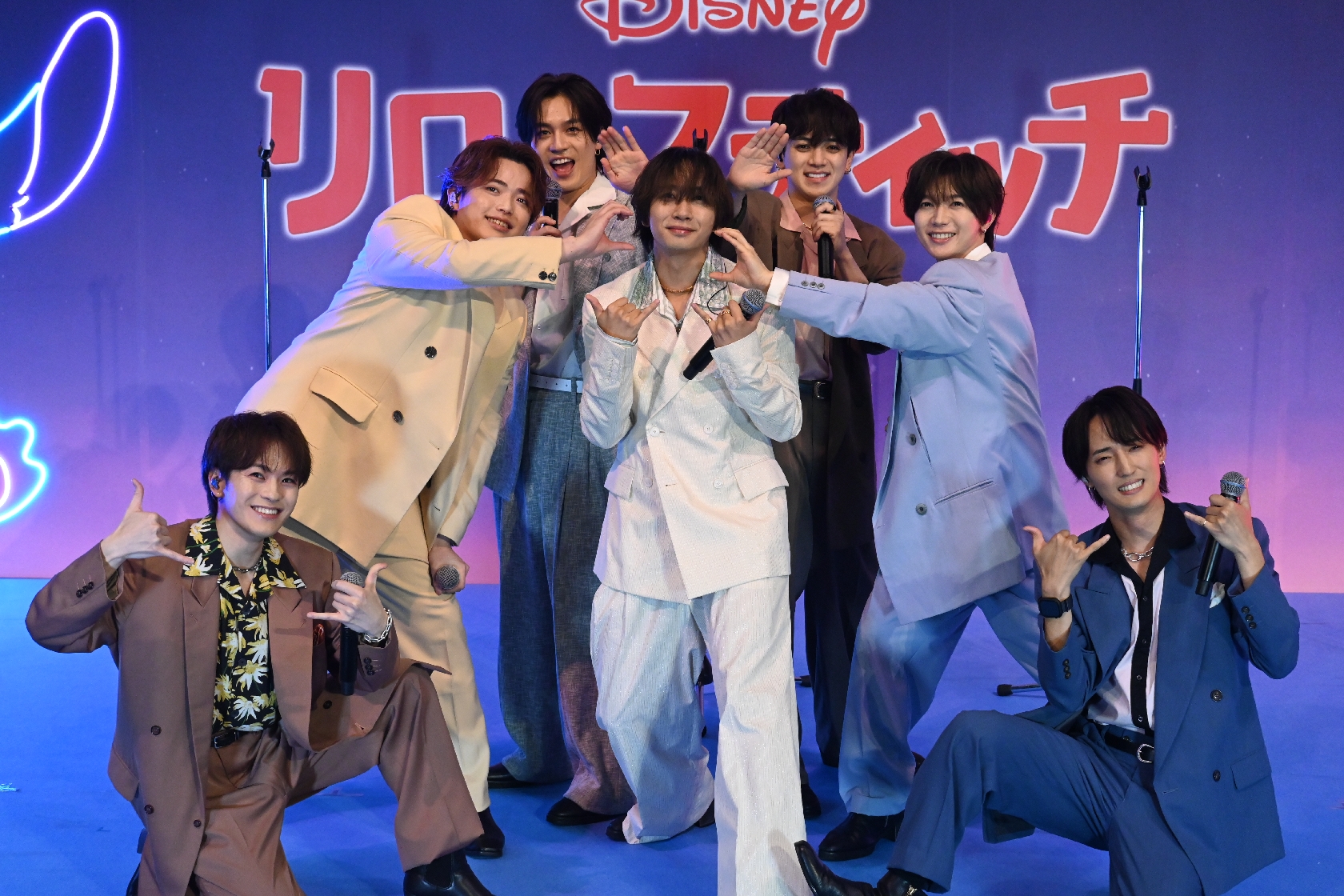 Travis Japan 振付レクチャーして観客といっしょにハートメラメラダンス!米映画「リロ&スティッチ」のプレミアム・ダンスナイト