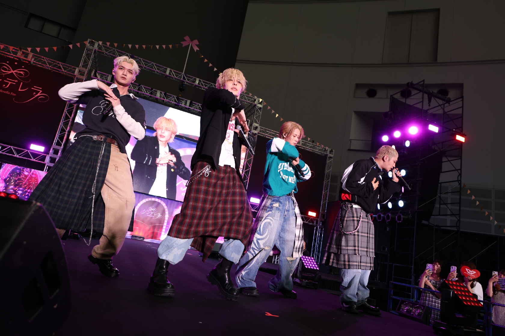 WOLF HOWL HARMONY、シンデレラフェス「初めてのステージなのでめちゃくちゃ緊張した」けどトリでむっちゃ盛り上げた!
