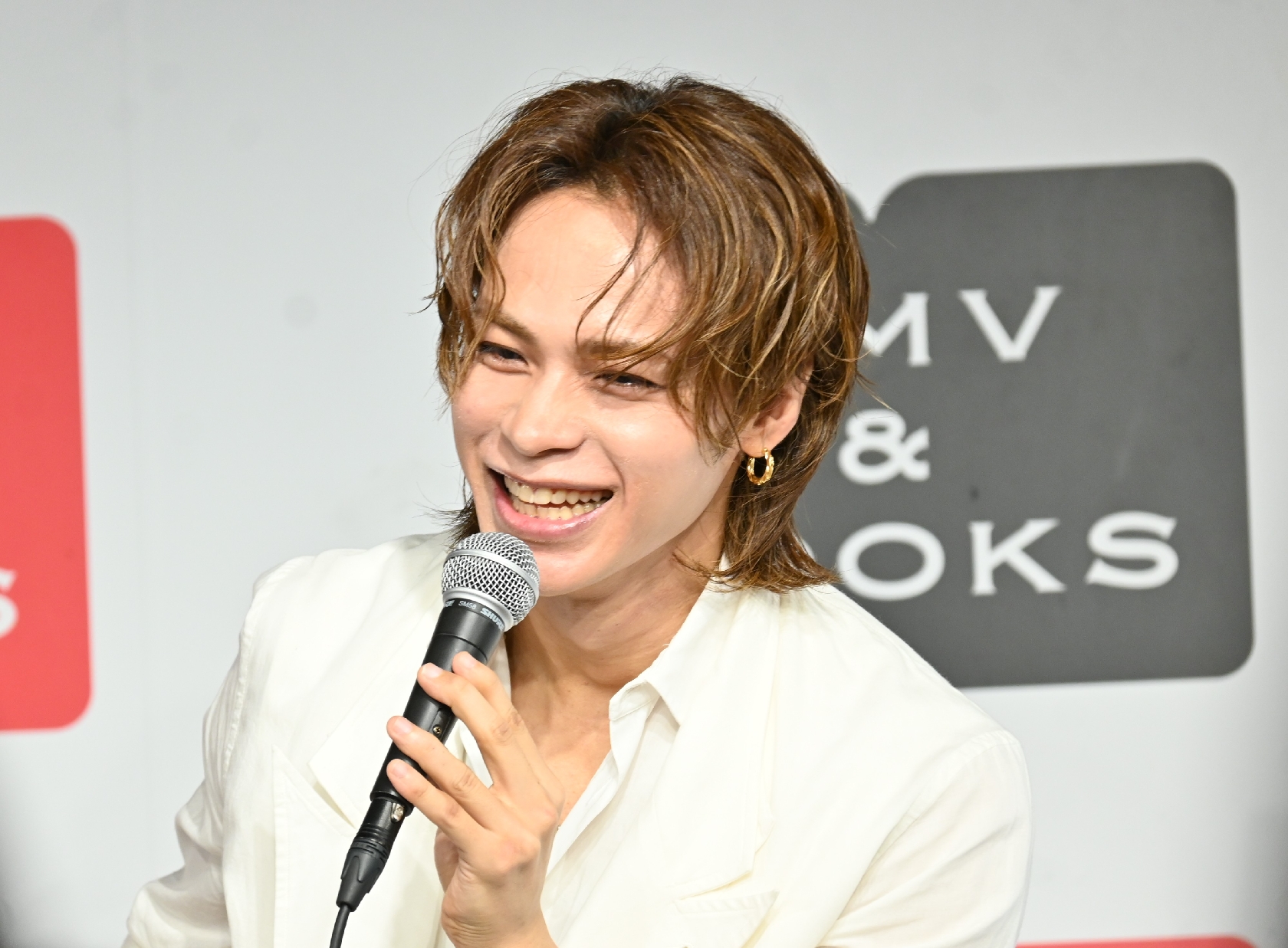 小説家・上田竜也、漫画家・中丸雄一とのコラボは?に「いやしないでしょ」と即答!「大ゲンカして…」とまで語ったその理由とは?