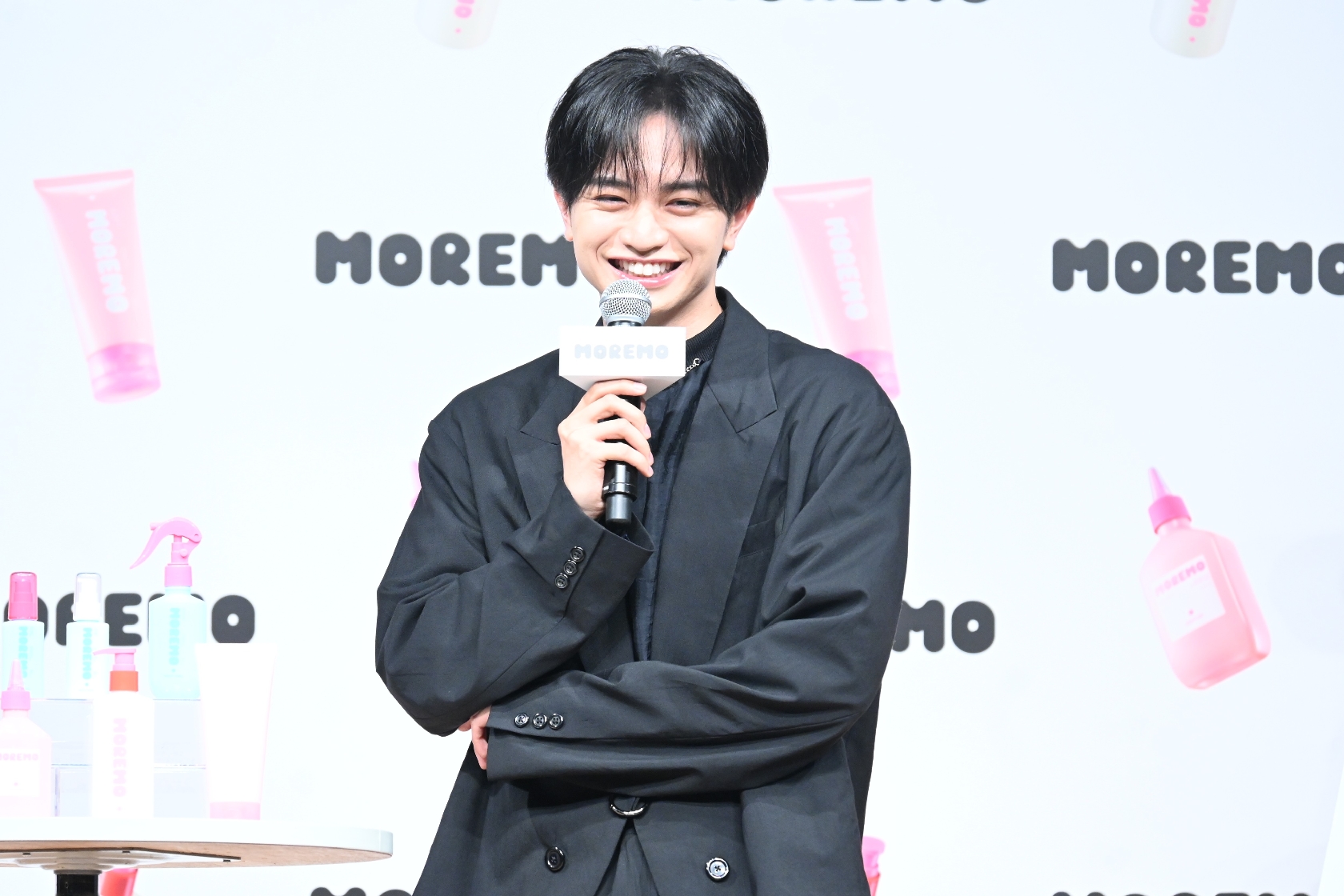 中島健人 「MOREMO」CM撮影は「ライブのエンディングぐらい達成感ありました」