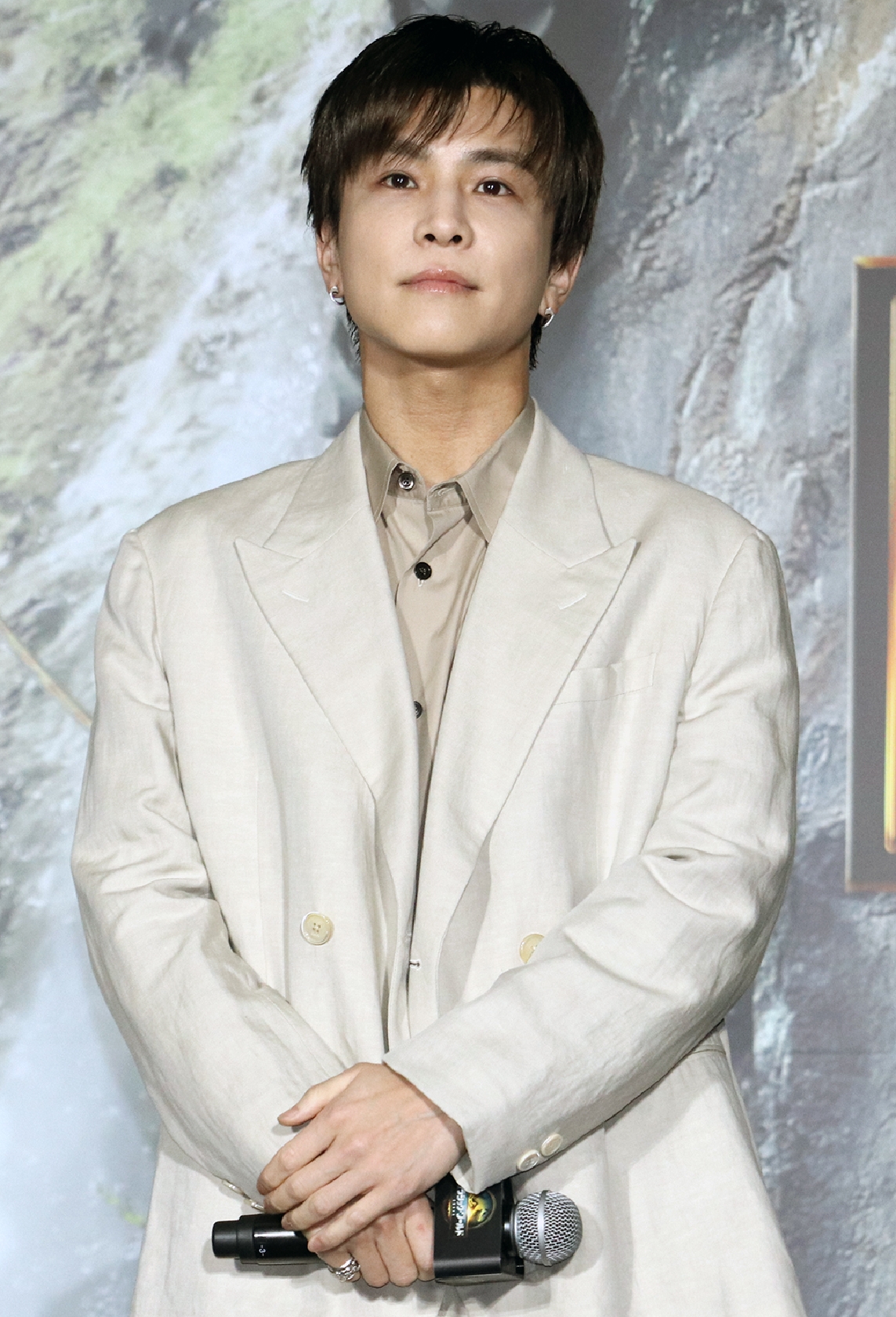 三代目JSB 岩田剛典、メンバーから「“恐竜役か?”と」 新作映画吹き替え版で考古学者の声担当も最初は信じてもらえず