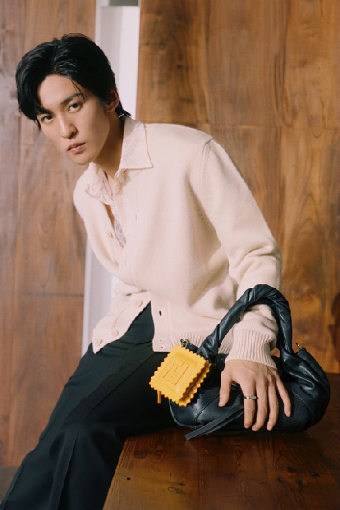Snow Man目黒蓮 アンバサダー務める「FENDI」スペシャルムービーで見せるクールな表情