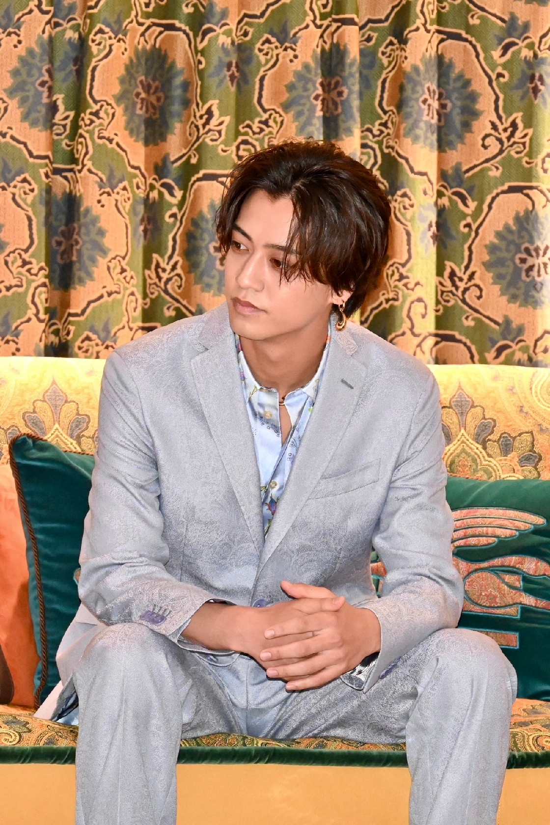 King&Prince 髙橋海人「本業はアイドルという肩書ですが…」 “職員”として強い意識を持って学んでいる副業とは?