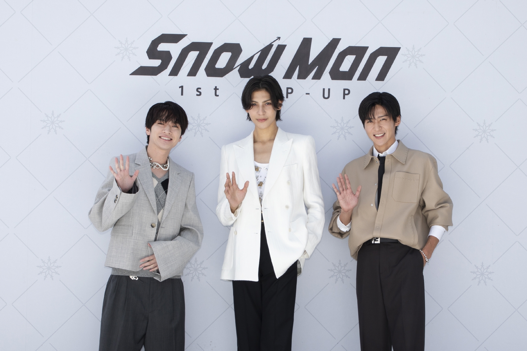 Snow Man深澤&目黒&ラウール、ソウル初ポップアップストアイベントに出席!韓国ファンが熱視線