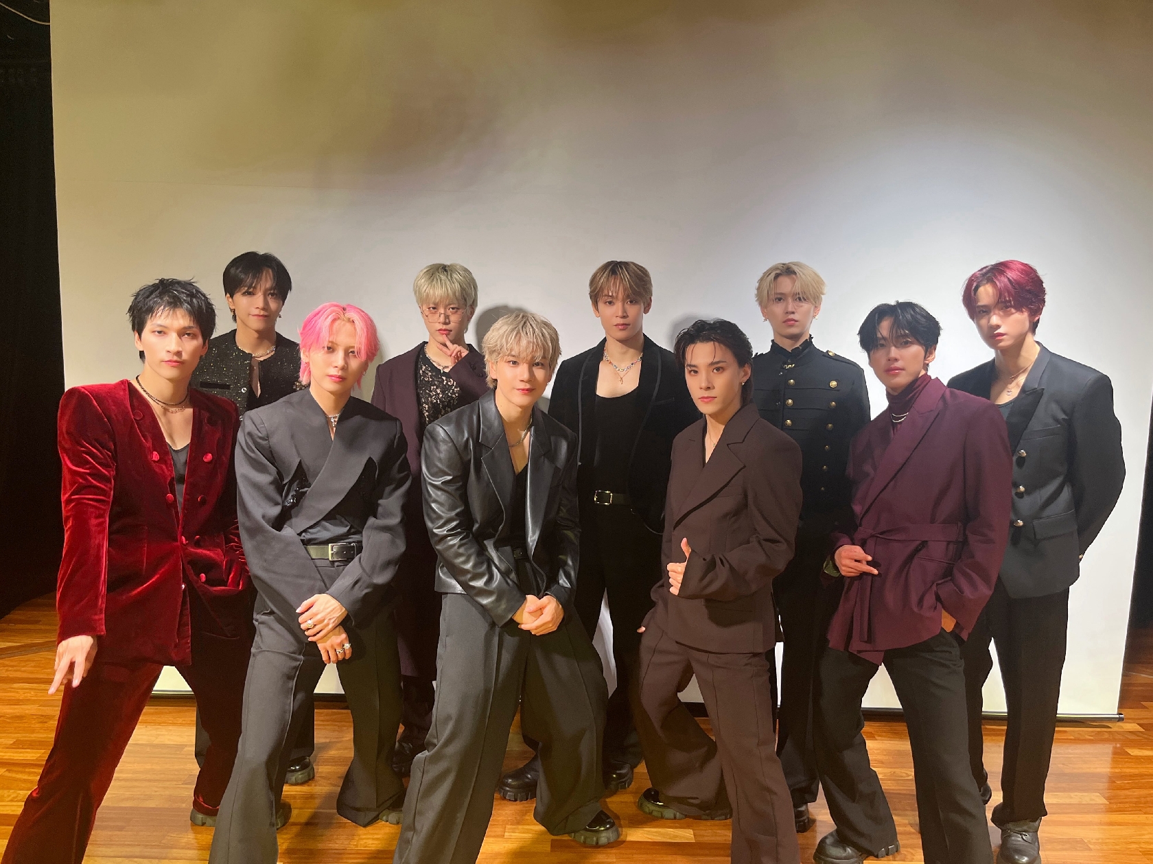 JO1 世界平和に祈りを込めて 與那城奨がスピーチ「僕らは音楽で希望与えたい」ピースボード客船でパフォーマンス