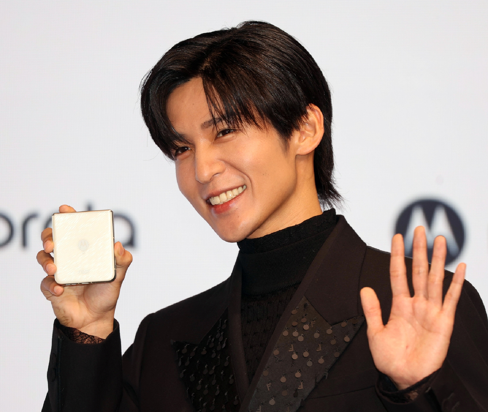 Snow Man目黒蓮「どうにかブレさせてやろう」手ぶれ補正機能に対抗心も…高性能に拍手「凄い」