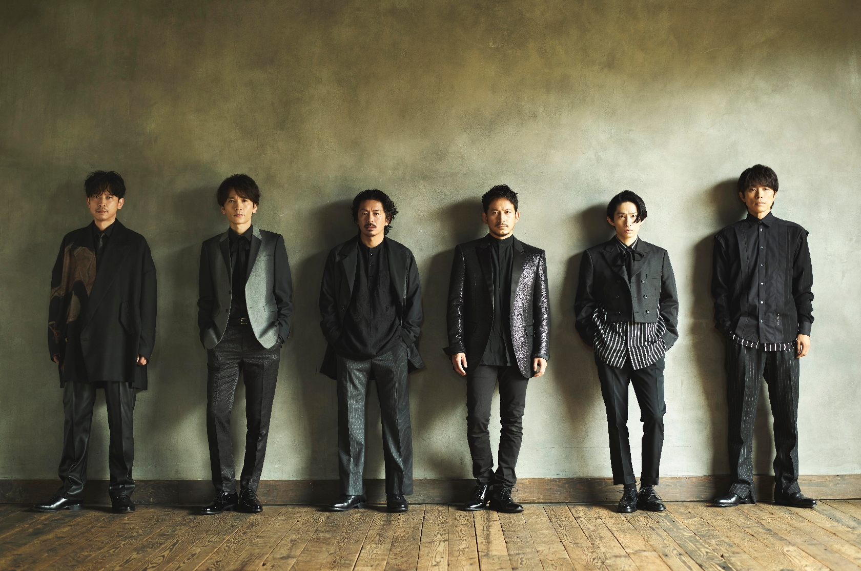 V6 デビュー記念日に全楽曲を主要音楽ストリーミングサービスで一斉配信決定! カミセン楽曲も解禁でグループの歴史を完全網羅