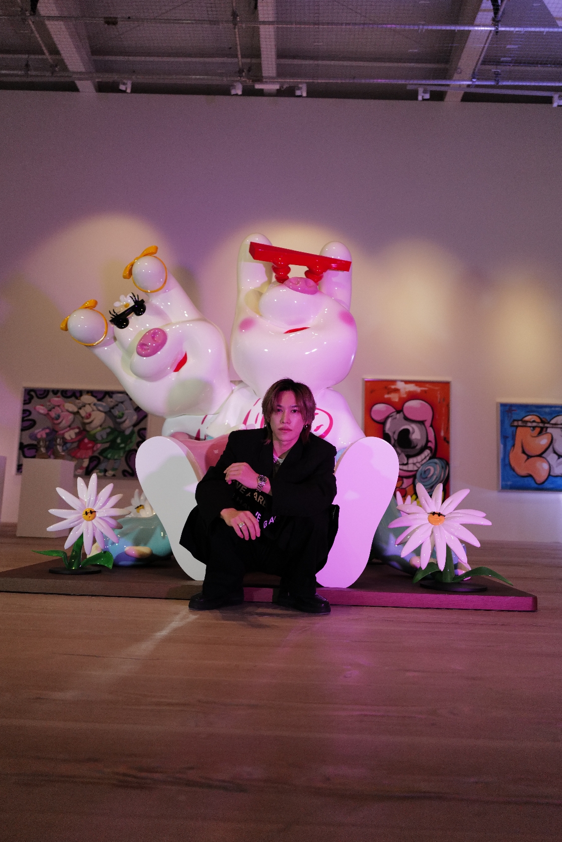 Kis―My―Ft2 千賀健永 ロンドンで個展「FiNGAiSM」開催 大型フィギュア展示や3Dアニメーション放映など