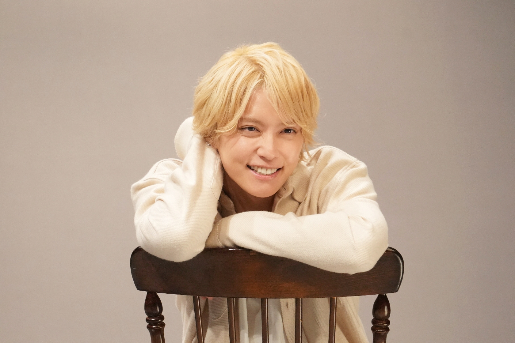 手越祐也の“思い立ったらすぐ行動”の信念には、10年前に急逝した父の影響が…直接伝えられなかった思いをようやく口に