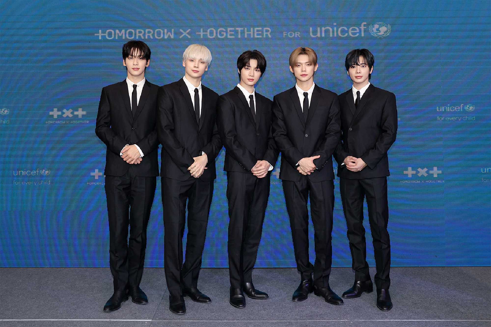 TOMORROW X TOGETHER、ユニセフ本部で児童・青少年のためのグローバルキャンペーンでパートナーシップ協約式