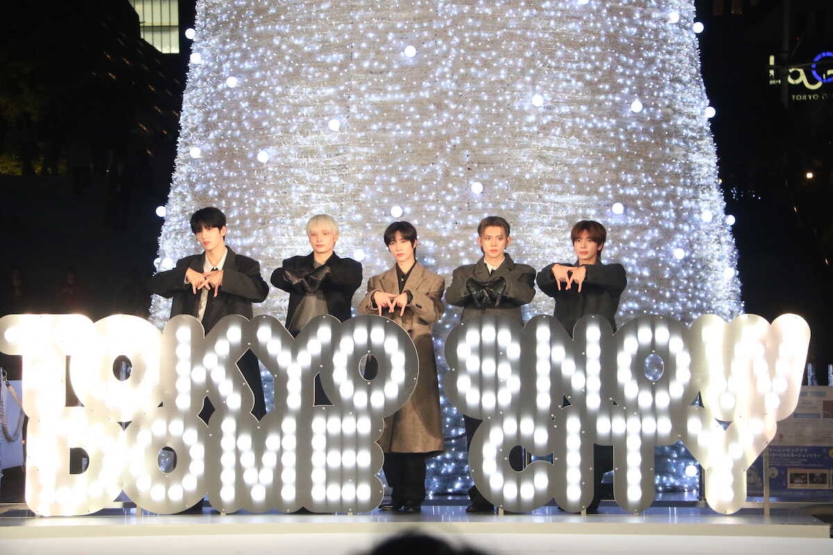 TXT、ウインターイルミネーションを点灯! BEOMGYU「雪みたいできれい」