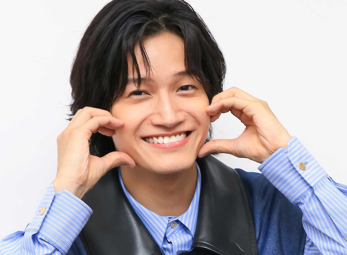 【インタビュー】Aぇ!group佐野晶哉「アイドルは一生飽きない」声優&朝ドラでさらに輝く