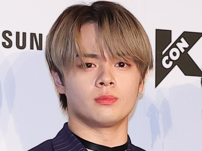 JO1・鶴房汐恩、年内で活動終了を発表「気持ちの整理ついた」オンカジ利用で5月から活動休止していた