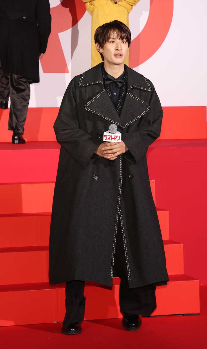 向井康二、深い親交の永瀬廉と軽快トーク「ラストマン、いやSnow Man」自己紹介ボケに即フォロー