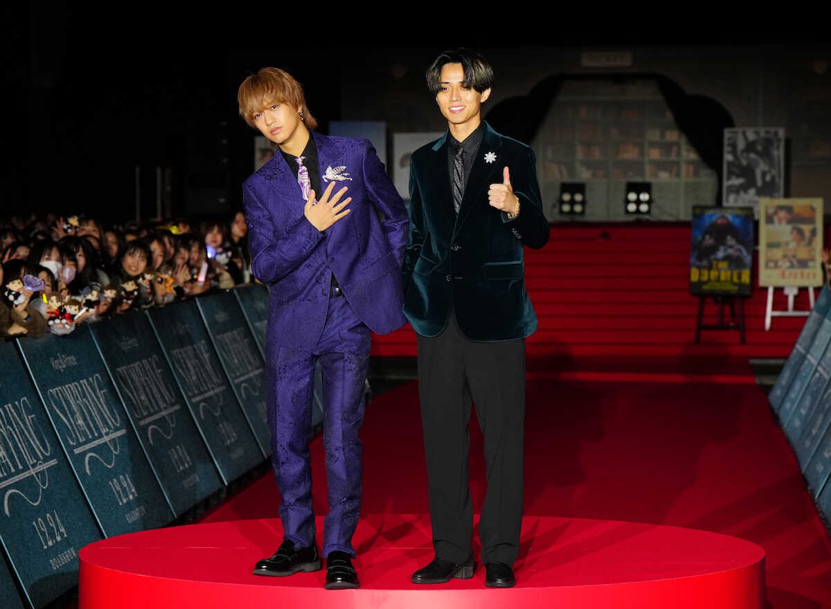 【King & Prince一問一答②】髙橋海人、永瀬廉との“お芝居”は「めちゃくちゃ照れる」 睨み合うシーンでカット後に目を背けた