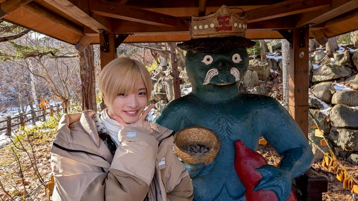 【IMP.通信】佐藤新、雪の定山渓で「ビジュイイじゃん」全開! 足湯「幸せ」クロワッサン「サックサク」極楽旅満喫!