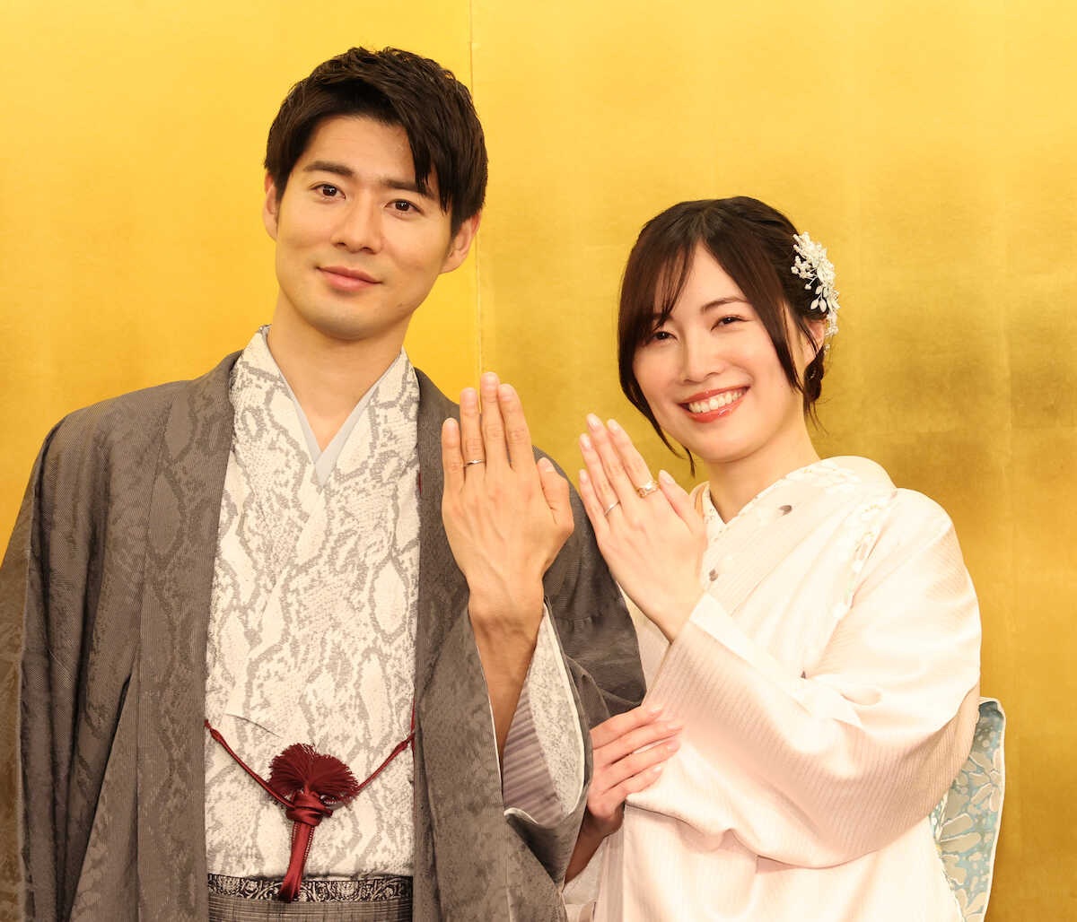 ボイメン辻本達規&松井珠理奈、東海愛たっぷり結婚会見!晴れ着もデートも地元づくし「スガキヤ」で育んだ愛