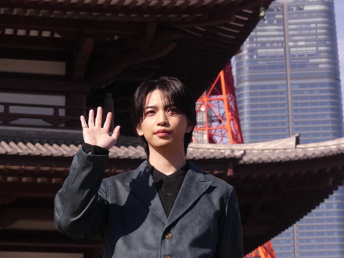 岩橋玄樹、増上寺でメジャーデビューヒット祈願!ソロでの再出発に「5年前からは想像していなかった」と感慨