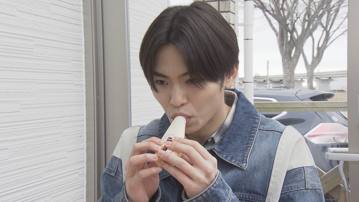 【IMP.通信】影山拓也、マヨネーズ型プリンにドキドキ!?「お母さん見てないかな?」と背徳感たっぷりの食レポ