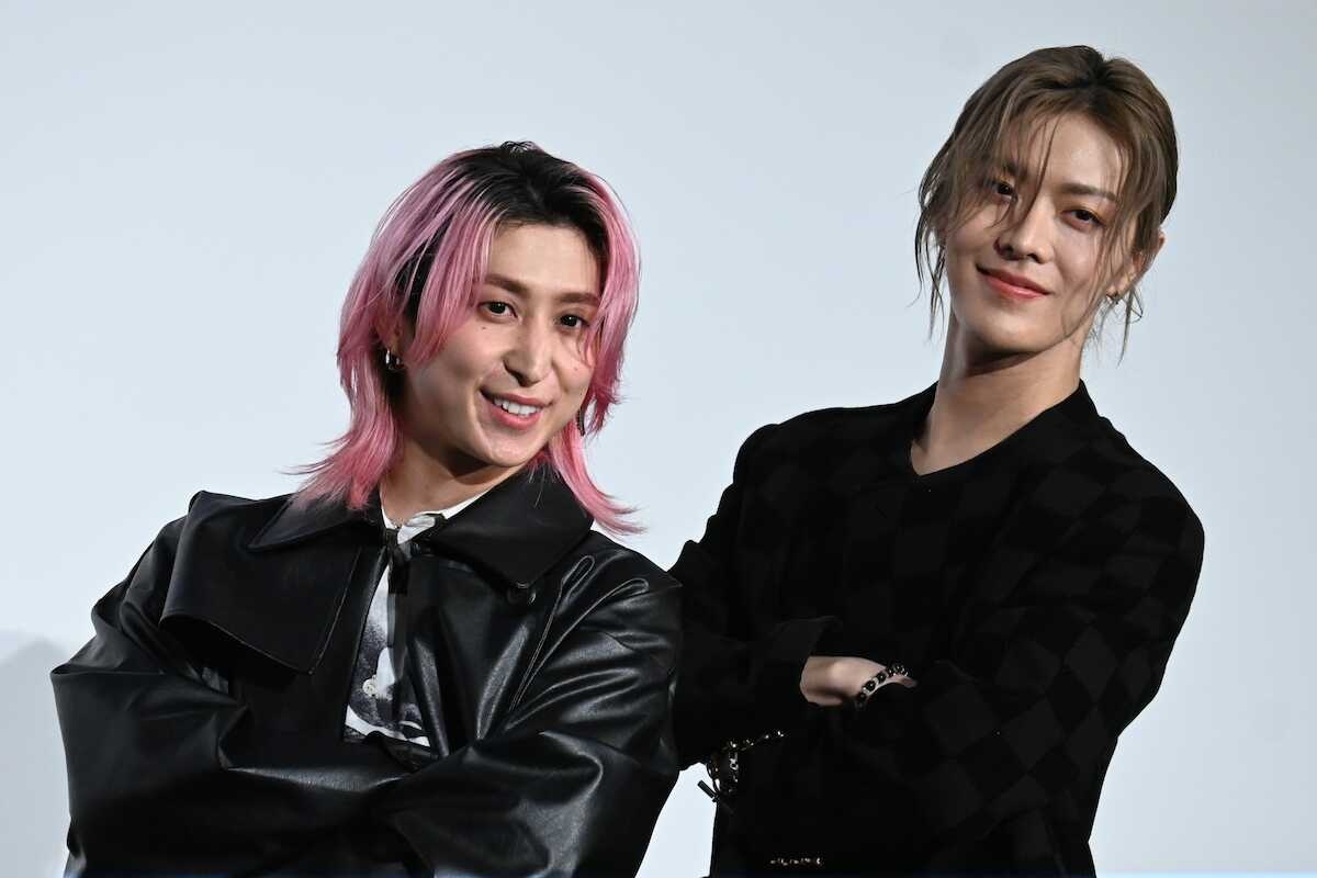 佐久間大介、銀幕では“殺し屋”も私生活は「こぼし屋」!? NCT中本悠太も「生粋の仲間」と意気投合