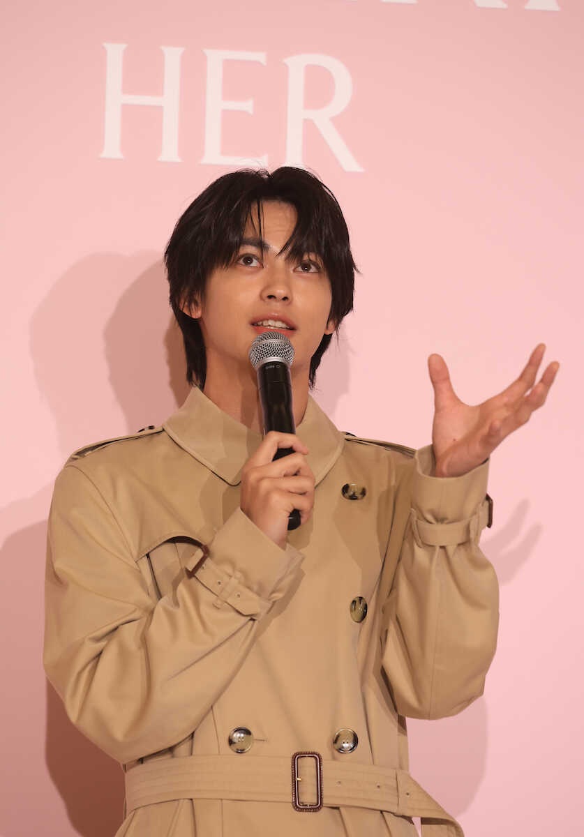 神尾楓珠、新婚生活を語る 平手友梨奈との結婚発表後初の公の場 香水まとい新生活にエール