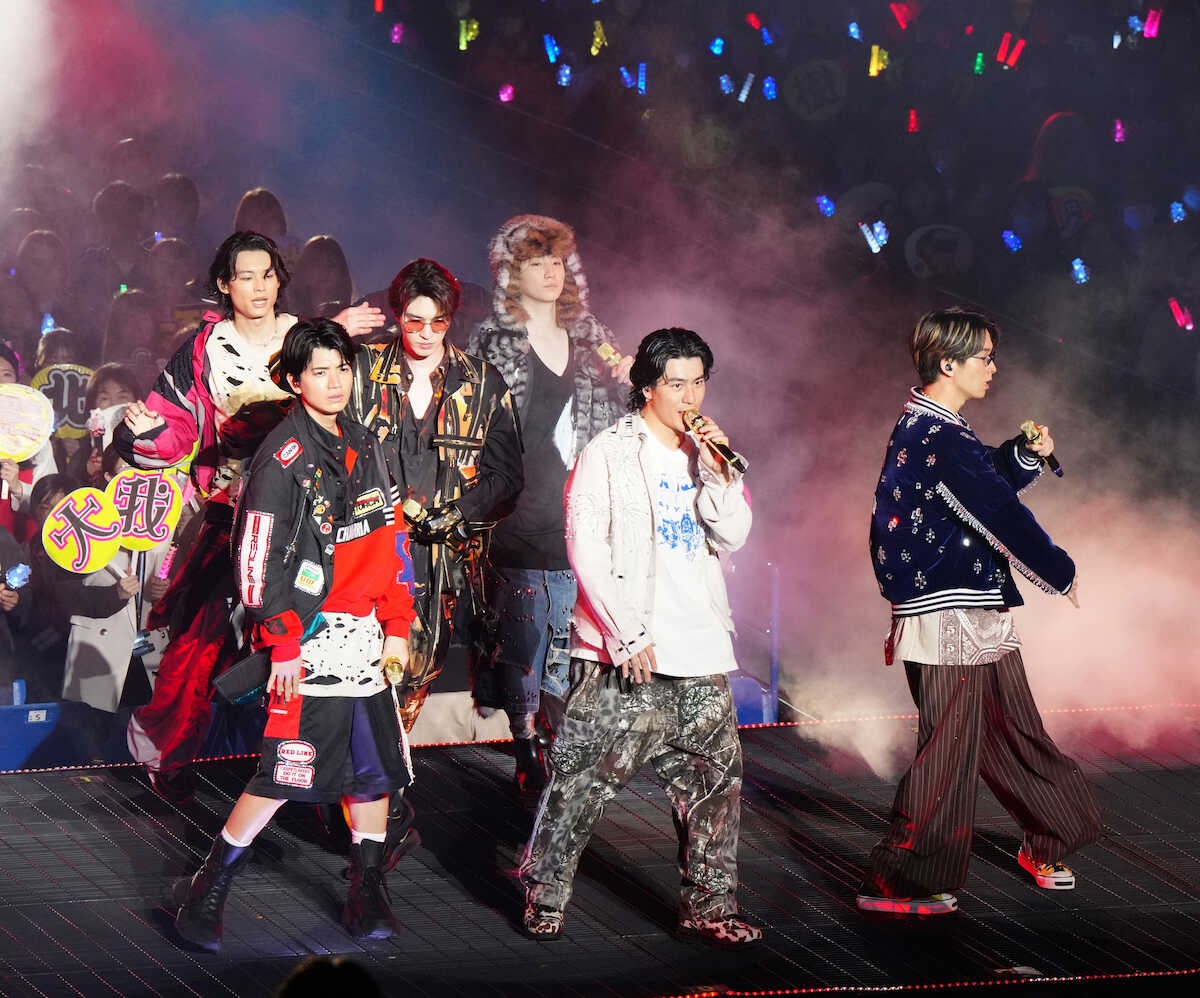 SixTONES、初のスタジアムツアー開催決定!デビュー6周年イヤーに聖地・日産スタジアムなど3会場