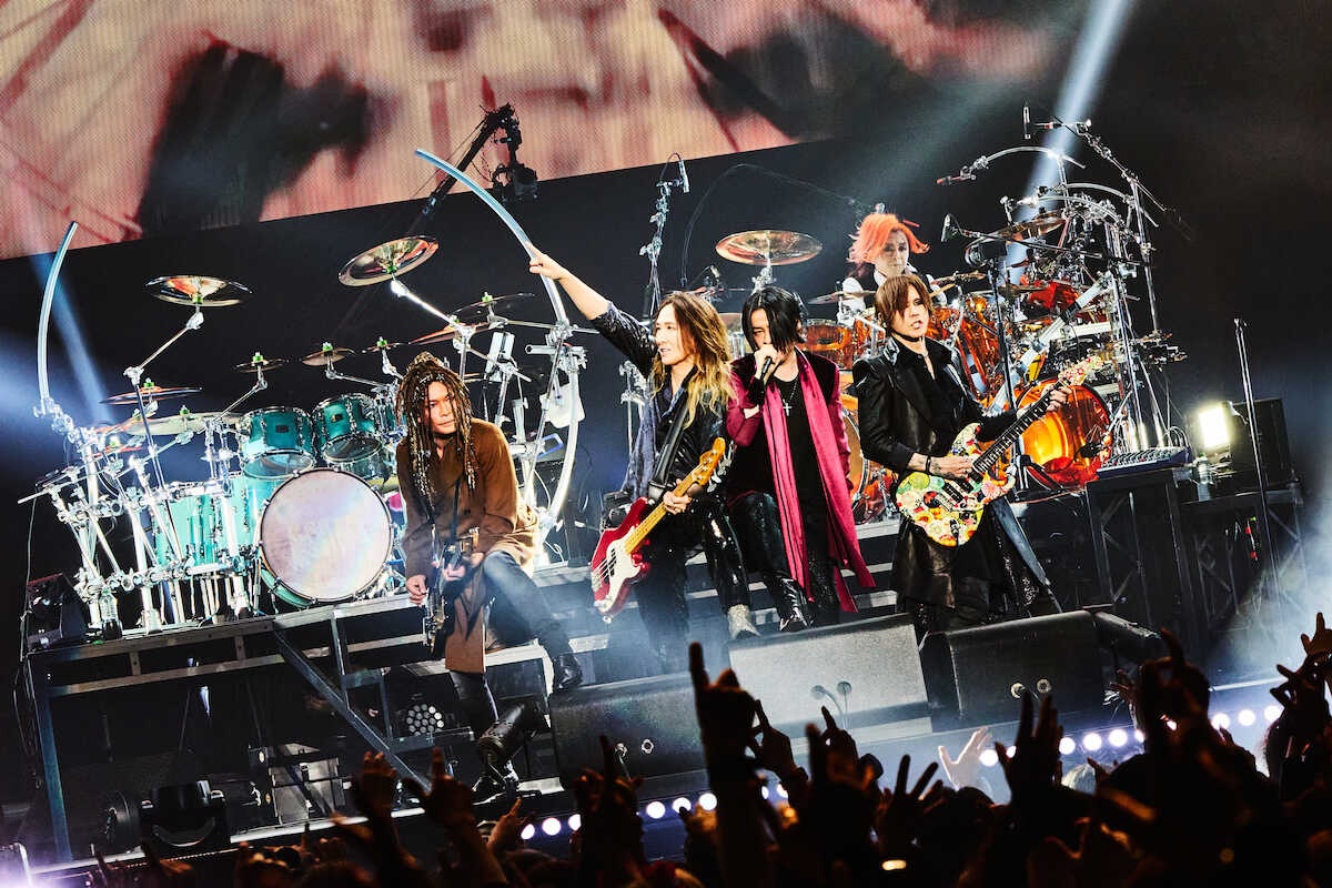 LUNA SEA、真矢さん死去後初のステージ 空席のドラムセットと誓った「止まらない」約束