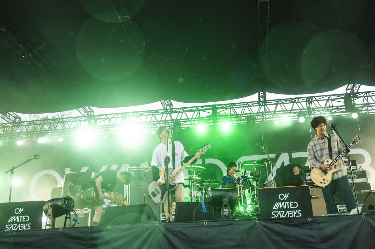 04 Limited Sazabys、「フォーリミの日」に地元・豊橋で凱旋フリーライブ!ファンへの愛と恩返しの23曲