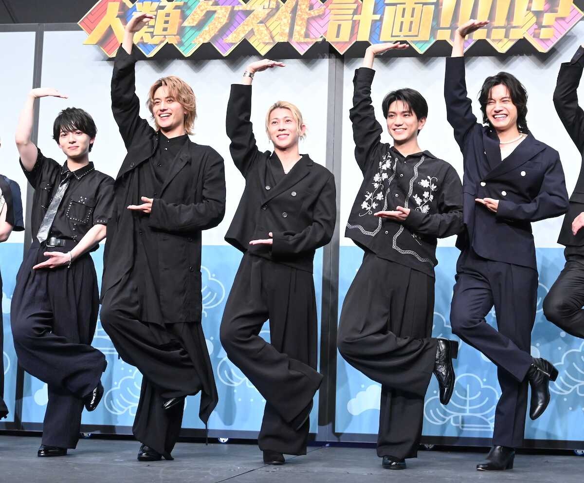 Aぇ! group主演映画「おそ松さん」完成報告!正門良規、劇中の“木村拓哉モノマネ”は「脚本のせい」と釈明