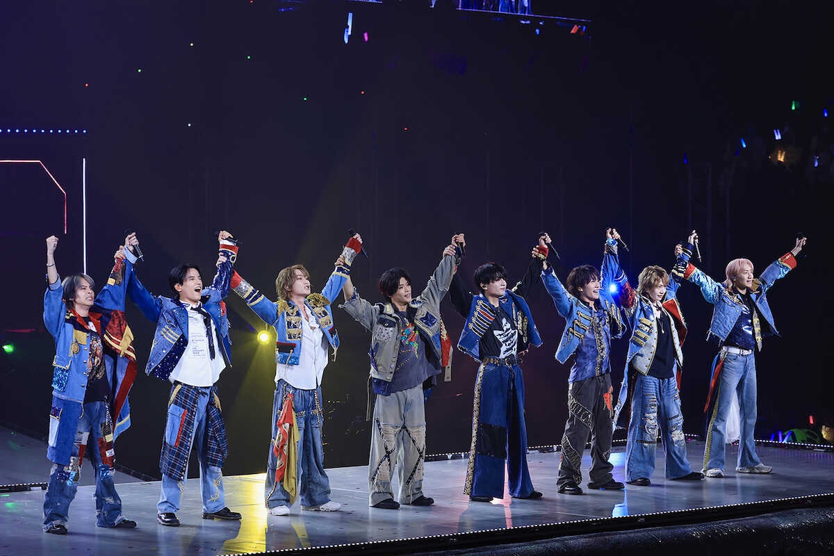 B&ZAIが涙の日本武道館公演「音が降ってくる」全30曲で未来へ決意表明、9000人のBaetZが熱狂