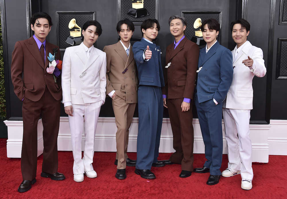 BTS、12日釜山公演の開演の大幅遅延を事務所が謝罪「大きなご不便をおかけしたこと深くお詫び」