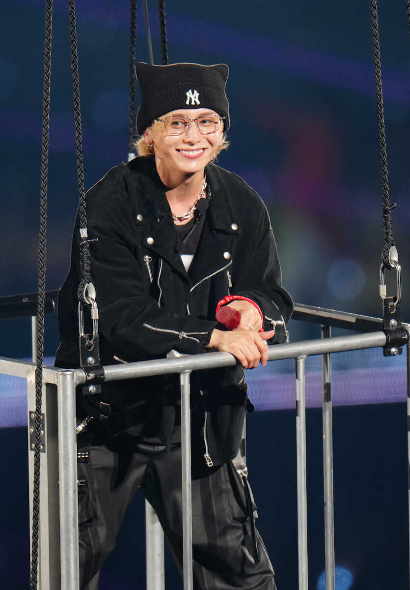 【山田涼介、一問一答①】異例のムービングステージ会見で語った本音 「1人も置いていかないライブにしたい」