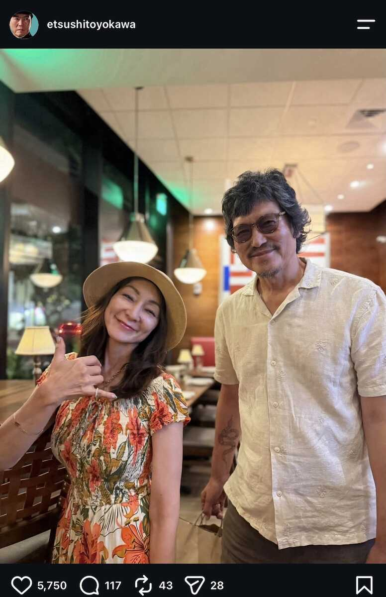 右腕にタトゥー!?豊川悦司、約4カ月ぶりのインスタ更新にネット反響!「腕に蛇が!」「イケオジ!」