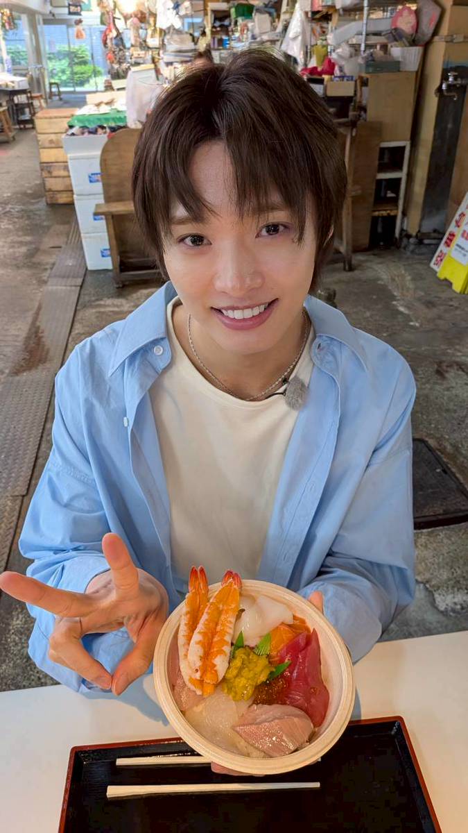 【IMP.通信】佐藤新「ライブではピンク振って!」青森の小学生に直談判!?子供相手にも発揮した“愛され力”