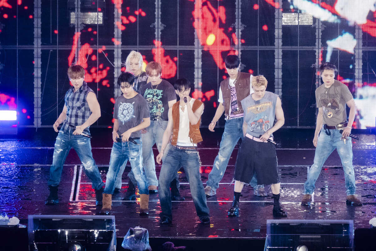 Stray Kids、海外男性アーティスト初! 建て替え後の国立で歴史的ライブ 満員の7万人に感謝!