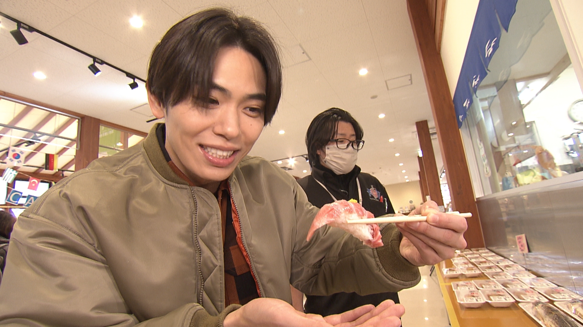 【IMP.通信】影山拓也、石巻でメンバーにお土産選び!アリーナツアー打ち上げBBQへ牛タンつくね串ゲット