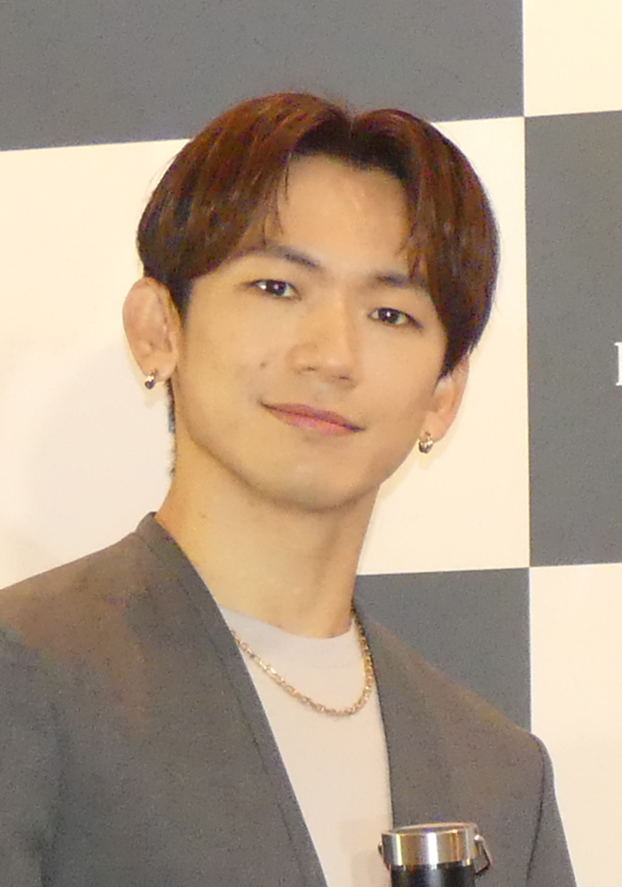 EXILE・NAOTO、母の職業明かす「昔、アメリカに2~3年…」 ハロウィーンは「魔女になってた」