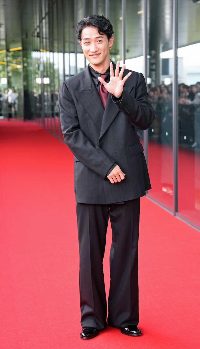 岩本照、主演時代劇『真田十勇士』冒頭シーンで過酷撮影「5、6時間はりつけにされた」